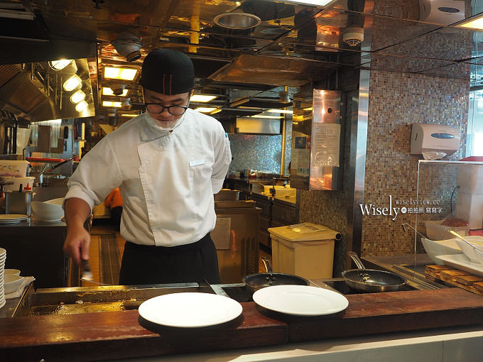 《台中西區。THE LANDIS TAICHUNG 台中亞緻大飯店》綠意野餐好時光住房專案：特價入住卓越客房，手作體驗＆野餐輕食，加送知名義式冰淇淋品嚐～兩人共遊超划算！