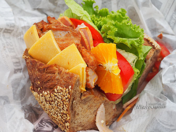 《台中西區。THE LANDIS TAICHUNG 台中亞緻大飯店》綠意野餐好時光住房專案：特價入住卓越客房，手作體驗＆野餐輕食，加送知名義式冰淇淋品嚐～兩人共遊超划算！