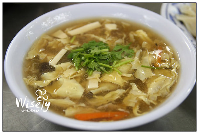 南塘水餃店2006︱宜蘭小吃老店︱一顆三元 南塘水餃店2006︱宜蘭小吃老店︱一顆三元