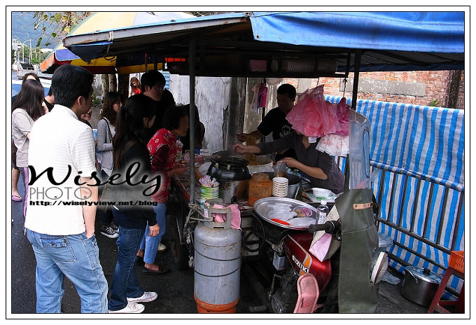 【食記】小雞頭俱樂部 花蓮行：宜蘭．頭城吉祥路炒麵 &amp; 米粉羹 (02) @WISELY's 拍拍照寫寫字