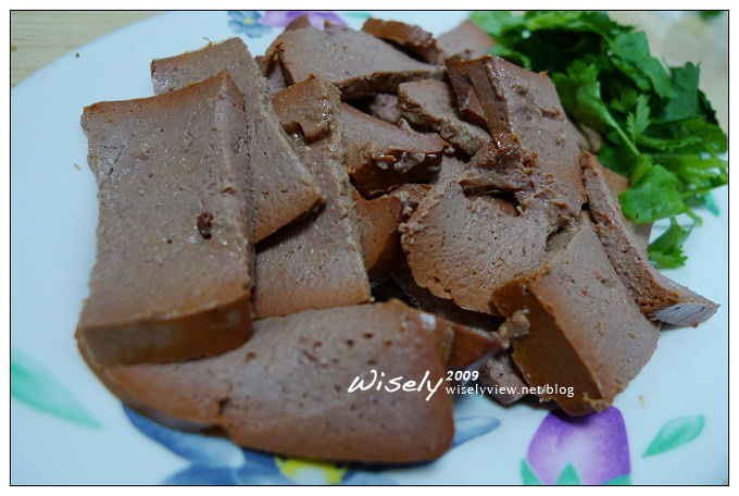 員山 鄭記紅麴魚丸米粉︱紅槽肉.紅麴粉肝︱宜蘭酒廠食材製作