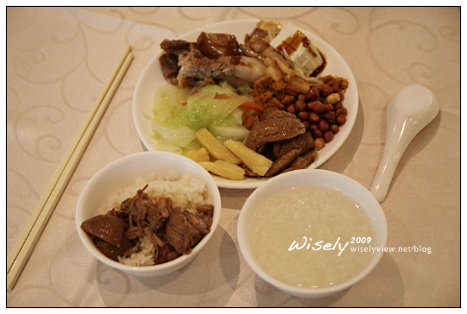 【旅遊】知足之旅：卡地布部落文化、原住民傳唱、知本白榕． (5)