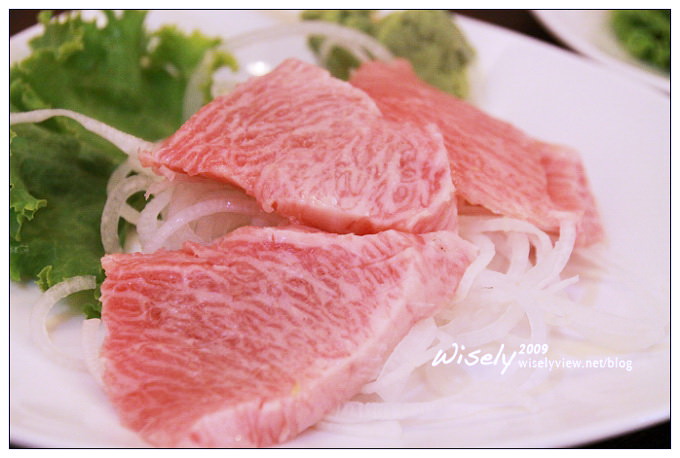 【食記】宜蘭.羅東:味芳海鮮園 (黑鮪魚TORO生魚片) 【食記】宜蘭.羅東:味芳海鮮園 (黑鮪魚TORO生魚片)