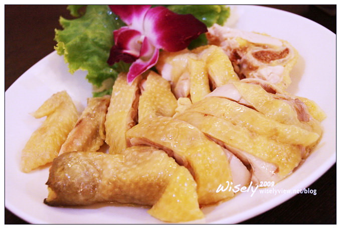 【食記】宜蘭.羅東:味芳海鮮園 (黑鮪魚TORO生魚片) 【食記】宜蘭.羅東:味芳海鮮園 (黑鮪魚TORO生魚片)