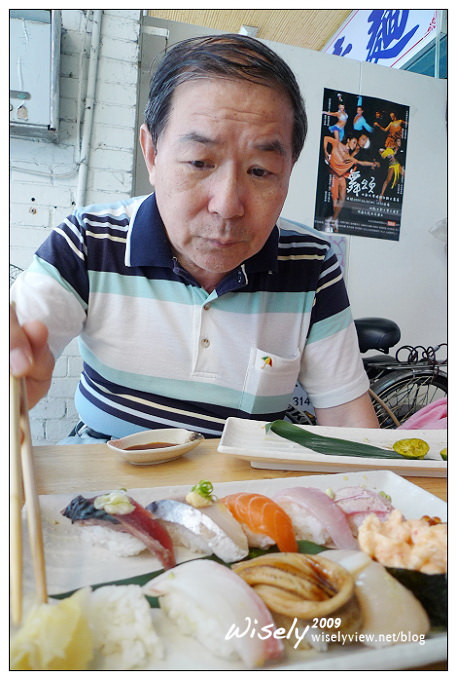 【食記】台北．景美夜市：竹壽司之這是什麼丼 (海膽鮭魚卵蓋飯)