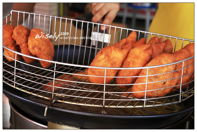 【旅行】高雄捷運一日遊 04：西子灣站 (傻瓜冰茶.碗粿王.蘇阿嬤雞蛋酥)