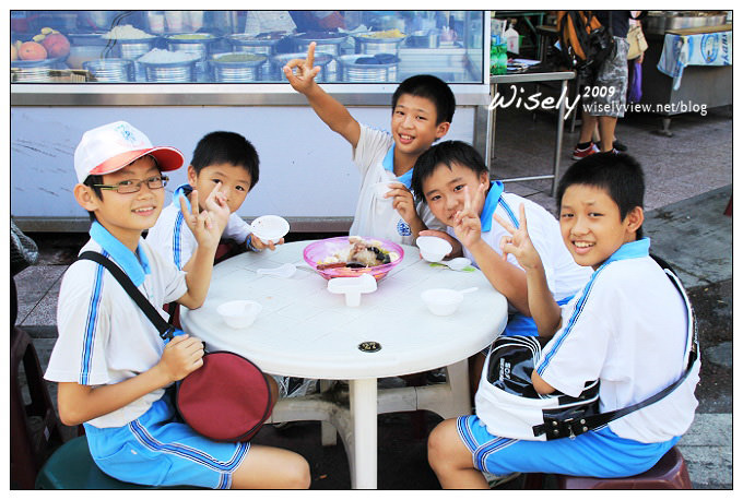 【旅行】高雄捷運一日遊 05：西子灣站 (鼓山輪渡站、旗津、旗后燈塔)