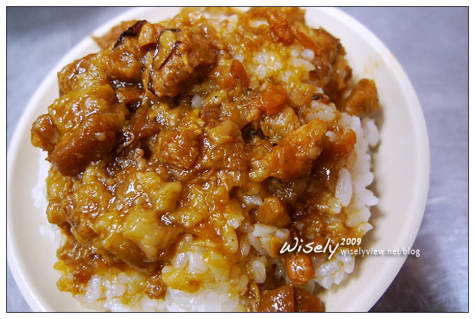 台北．景美夜市：基隆七堵許家粿仔湯 (景美國小對面)