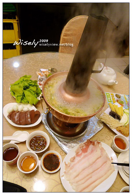 【食記】台北．聚豐園酸菜白肉鍋 (吃到飽／海鮮食材超豪華)＜酸菜鍋募集中＞
