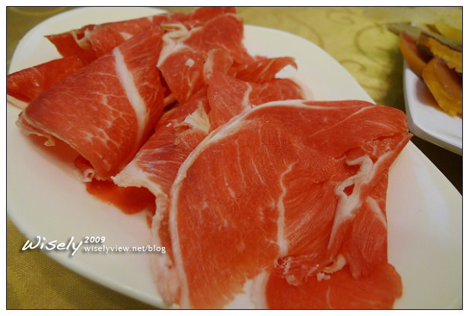 【食記】台北．聚豐園酸菜白肉鍋 (吃到飽／海鮮食材超豪華)＜酸菜鍋募集中＞