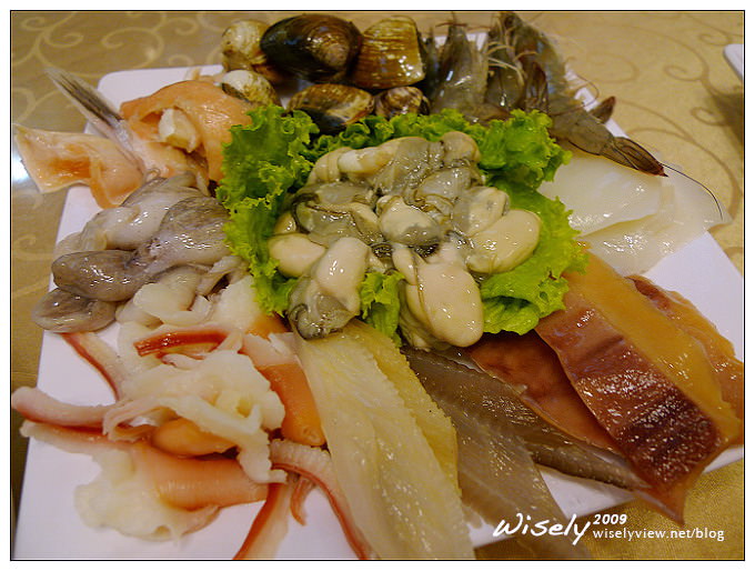 【食記】台北．聚豐園酸菜白肉鍋 (吃到飽／海鮮食材超豪華)＜酸菜鍋募集中＞