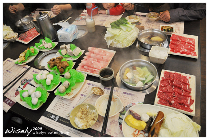 【家聚】吳大一家四口聚餐：大直鍋饕涮涮鍋