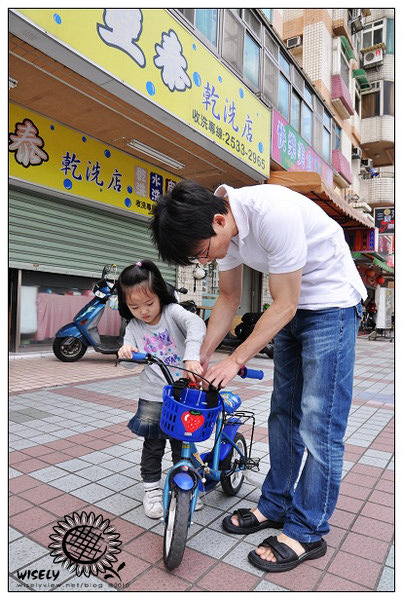 【家聚】「溜」兩小妞，及Cold Stone隨寫