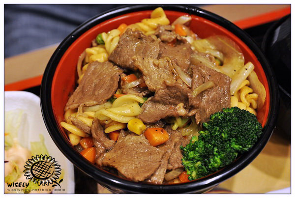 【食記】台北．家樂福大直店：丰滋味蓋飯