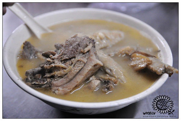 【食記】台北．南機場夜市：基隆黑輪綜合甜不辣、阿男麻油雞