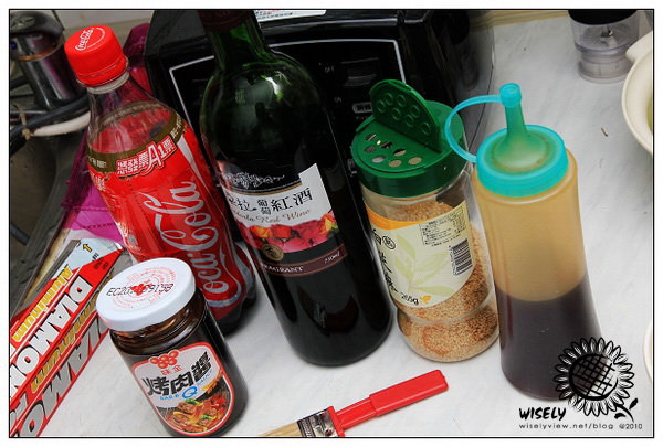 【試吃】潘朵拉紅酒品嚐及紅酒料理製作 (紅酒香鮑豬肉丼、紅酒照燒烤雞翅) 【試吃】潘朵拉紅酒品嚐及紅酒料理製作 (紅酒香鮑豬肉丼、紅酒照燒烤雞翅)