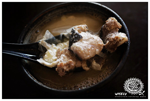 【食記】台北．內湖：金泰無敵蓋飯 (2010年重新裝潢版)