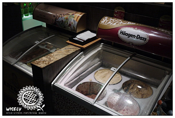 【食記】台北．川府麻辣鍋-芝山店 (吃到飽) /芝玫芒果乳酪蛋糕