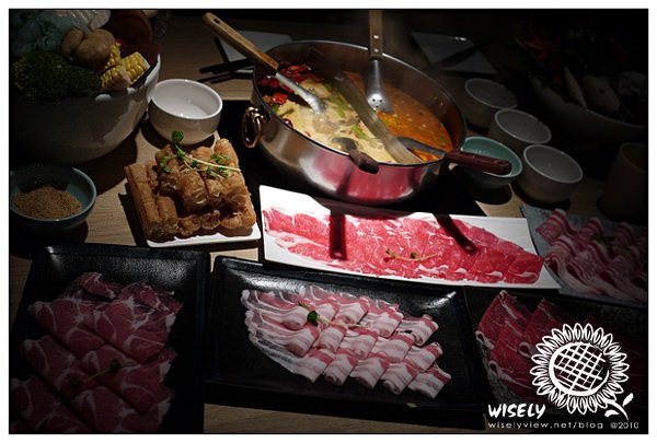 【食記】台北．川府麻辣鍋-芝山店 (吃到飽) /芝玫芒果乳酪蛋糕