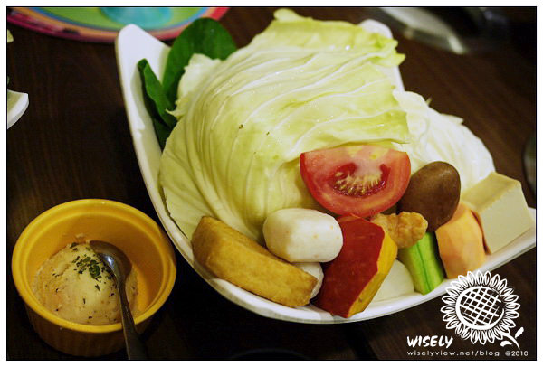 【食記】台北．士林夜市商圈：草原風蒙古火鍋(涮涮鍋)