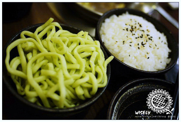 【食記】台北．士林夜市商圈：草原風蒙古火鍋(涮涮鍋)