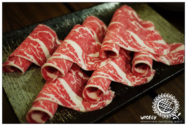 【食記】台北．士林夜市商圈：草原風蒙古火鍋(涮涮鍋)