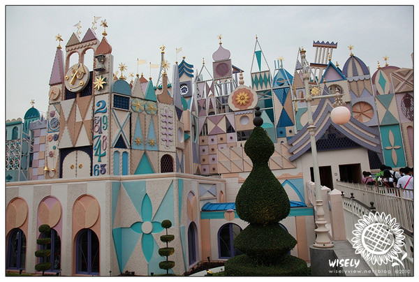 【旅遊】2010 中國.香港：迪士尼樂園．幻想世界／探險世界／明日世界 Day1-2