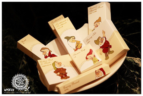 【旅遊】2010中國.香港：迪士尼樂園酒店(住房和餐廳) Day3