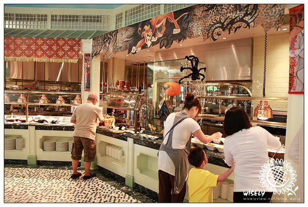 【旅遊】2010中國.香港：迪士尼樂園酒店(住房和餐廳) Day3