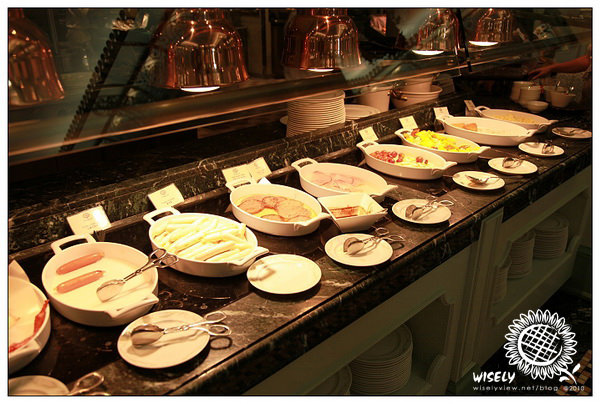 【旅遊】2010中國.香港：迪士尼樂園酒店(住房和餐廳) Day3