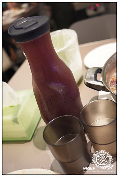 【食記】台北．東區商圈：馥臨港式火鍋市民店 (吃到飽)