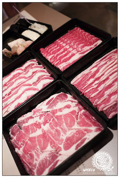 【食記】台北．東區商圈：馥臨港式火鍋市民店 (吃到飽)