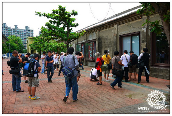 【旅行】2010台灣.高雄：蓮池潭龍虎塔、駁二藝術特區
