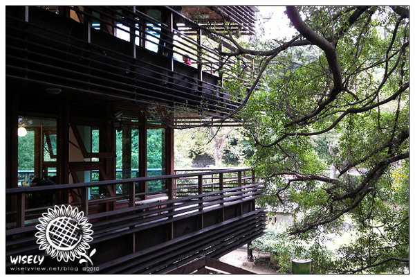 【旅行】台北.新北投:圖書館、地熱谷、銀光巷、瀧乃湯溫泉 (含交通資訊) 【旅行】台北.新北投:圖書館、地熱谷、銀光巷、瀧乃湯溫泉 (含交通資訊)
