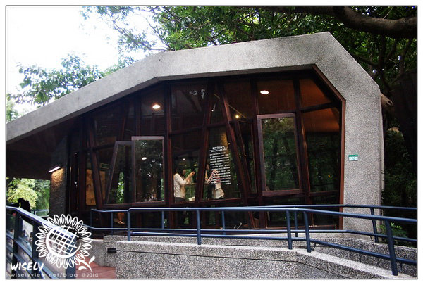 【旅行】台北.新北投:圖書館、地熱谷、銀光巷、瀧乃湯溫泉 (含交通資訊) 【旅行】台北.新北投:圖書館、地熱谷、銀光巷、瀧乃湯溫泉 (含交通資訊)