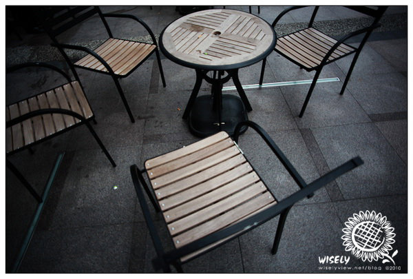 【閒話】Canon 5D2 + 35mm/f1.4L:台北東區信義商圈 【閒話】Canon 5D2 + 35mm/f1.4L:台北東區信義商圈