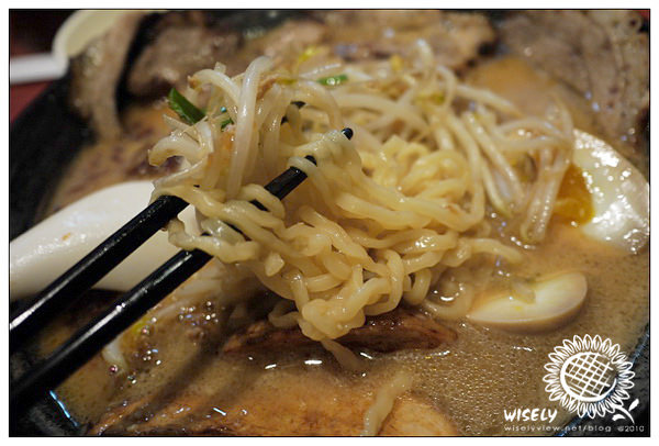 【食記】台北．長安東路近新生高架：旺味麵場田所商店(日式味噌拉麵)