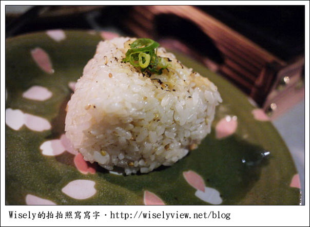 【食記】台北．東區商圈：火之舞蓁品燒忠孝店-吃到飽~(品質下滑中)