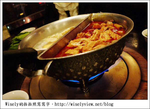 【食記】台中．南屯區：鼎王麻辣鍋公益總店(與台北店比較心得)