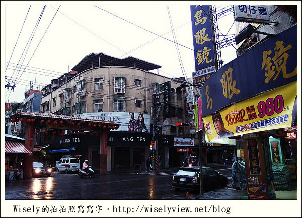 【食記】新北．中和興南夜市：古早味小吃/路邊攤早餐 (香菇肉燥飯、油飯、黑豬肉羹)