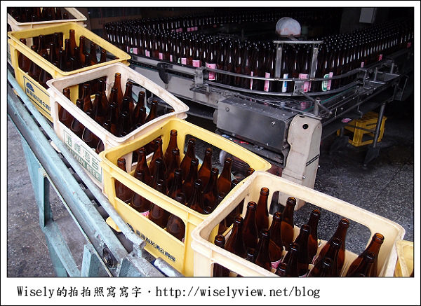 【新年】2011宜蘭．年初一：宜蘭酒廠 (紅麴香腸、肉紙、芋冰＆手工鮮釀啤酒)