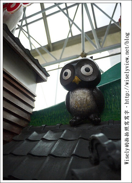 【隨拍】台北．捷運北投站：溫泉人偶立體裝置藝術、溫泉彩繪列車