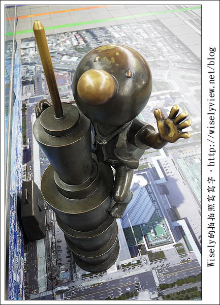 【隨拍】台北．捷運北投站：溫泉人偶立體裝置藝術、溫泉彩繪列車