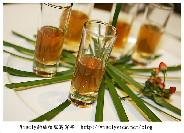 【食記】台北.青青食尚花園會館 (婚宴場地隨拍 & 套餐菜餚試吃) 【食記】台北.青青食尚花園會館 (婚宴場地隨拍 & 套餐菜餚試吃)