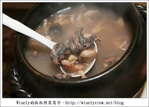 【食記】台北.青青食尚花園會館 (婚宴場地隨拍 & 套餐菜餚試吃) 【食記】台北.青青食尚花園會館 (婚宴場地隨拍 & 套餐菜餚試吃)