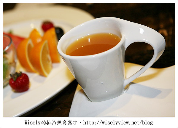 【食記】台北.青青食尚花園會館 (婚宴場地隨拍 & 套餐菜餚試吃) 【食記】台北.青青食尚花園會館 (婚宴場地隨拍 & 套餐菜餚試吃)