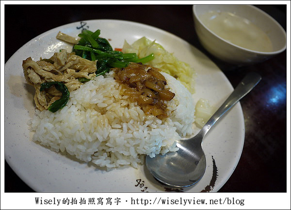 西門町美食2011︱成都楊桃冰、金軒排骨、沖繩日式碳烤麻糬、阿宗麵線、南美咖啡