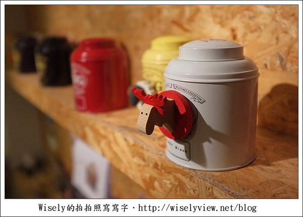 【隨拍】台北信義。捷運市政府站：巢咖啡 Nido Café (提供WiFi網路)/Fujifilm FinePix X100