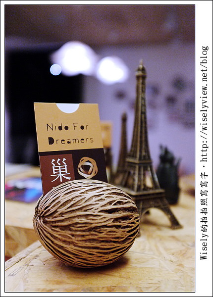 【隨拍】台北信義。捷運市政府站：巢咖啡 Nido Café (提供WiFi網路)/Fujifilm FinePix X100