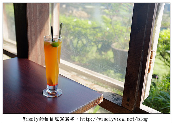 【遊玩】2011陽明山竹子湖海芋,景點與拍攝心得分享 (Fujifilm FinePix X100) 【遊玩】2011陽明山竹子湖海芋,景點與拍攝心得分享 (Fujifilm FinePix X100)